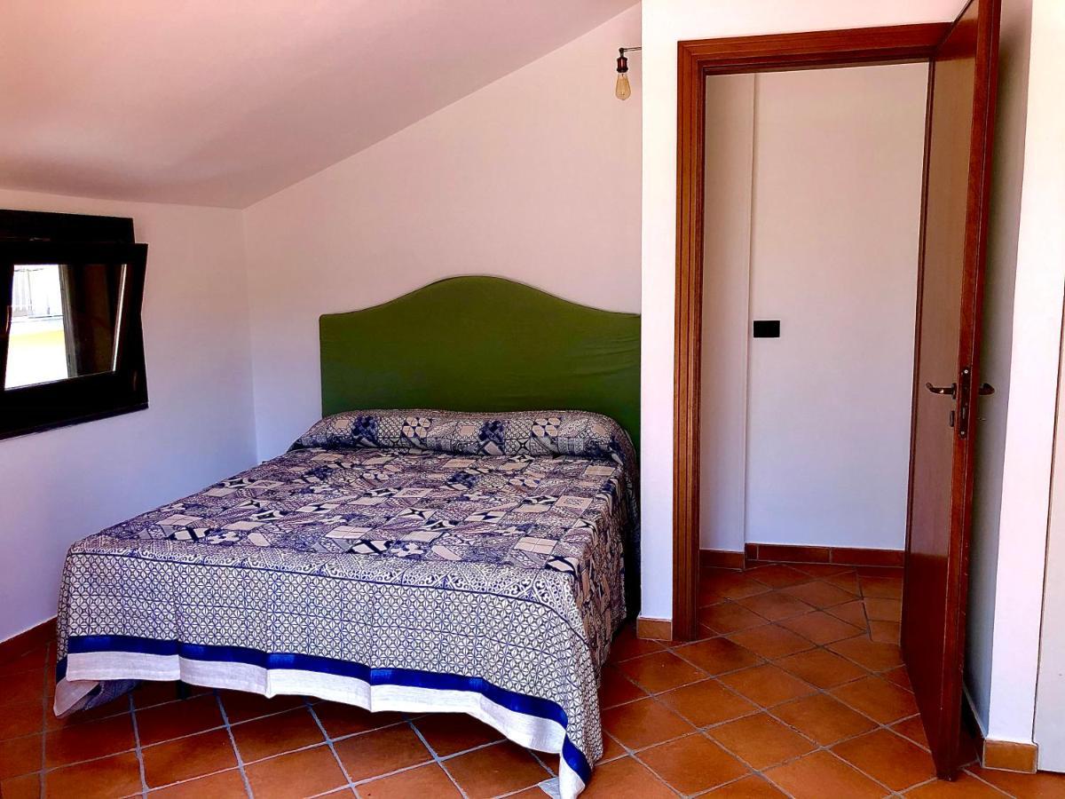 La Pipperia Apartments Асчеа Екстериор снимка