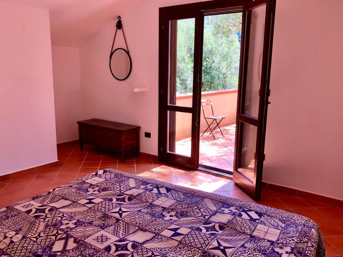 La Pipperia Apartments Асчеа Екстериор снимка