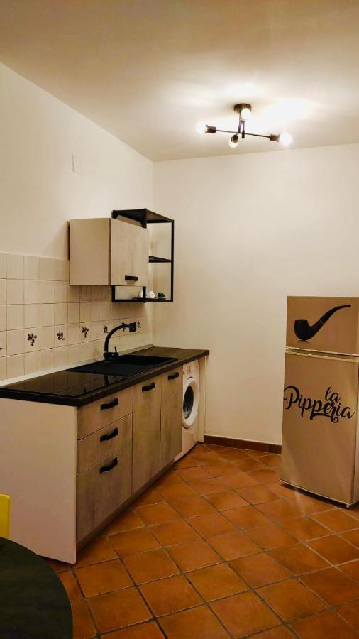 La Pipperia Apartments Асчеа Екстериор снимка