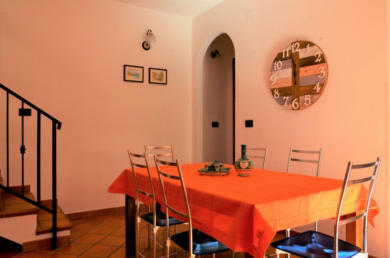 La Pipperia Apartments Асчеа Екстериор снимка